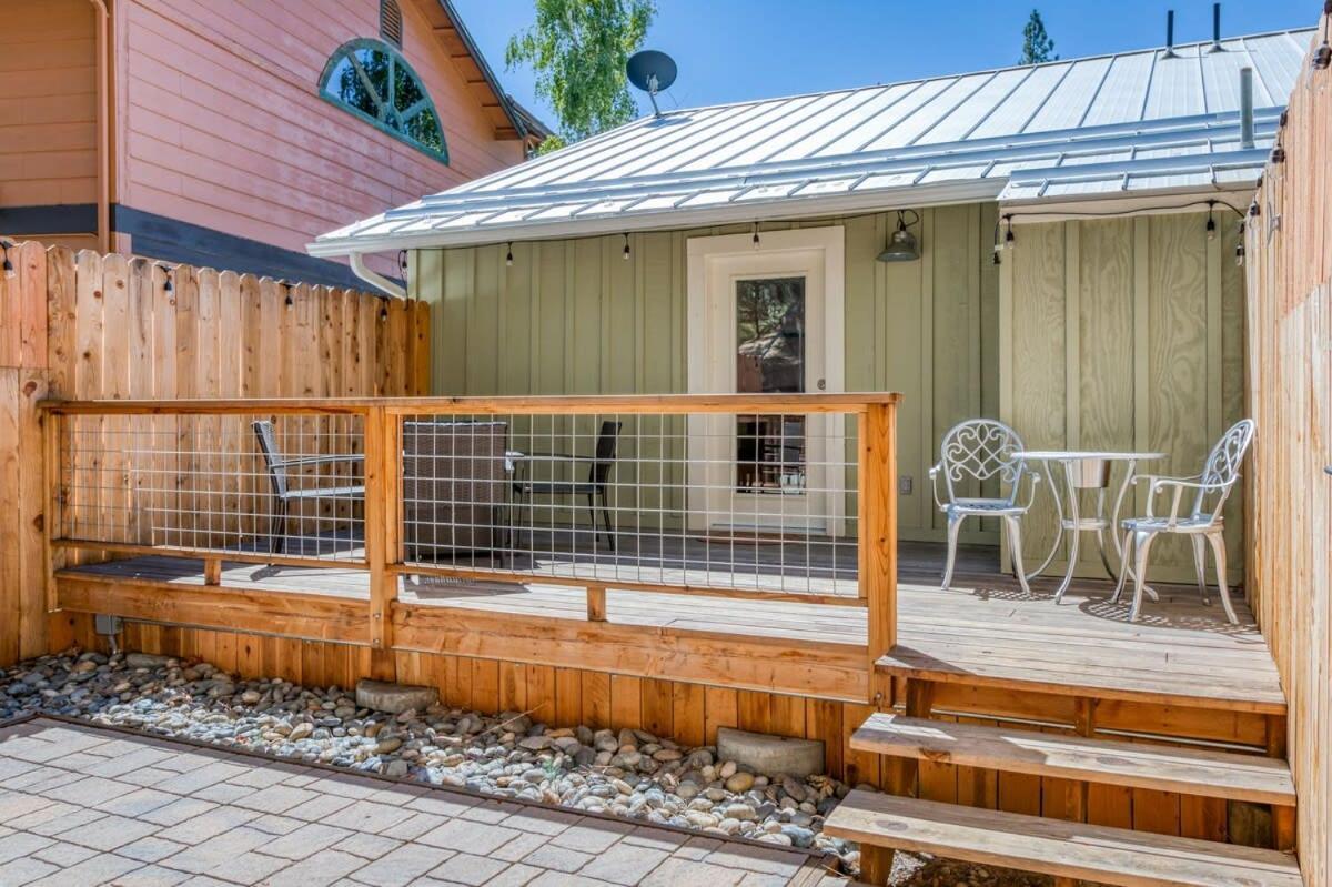 #3 Cottage Like Suite With Private Hot Tub Bass Lake Exterior foto